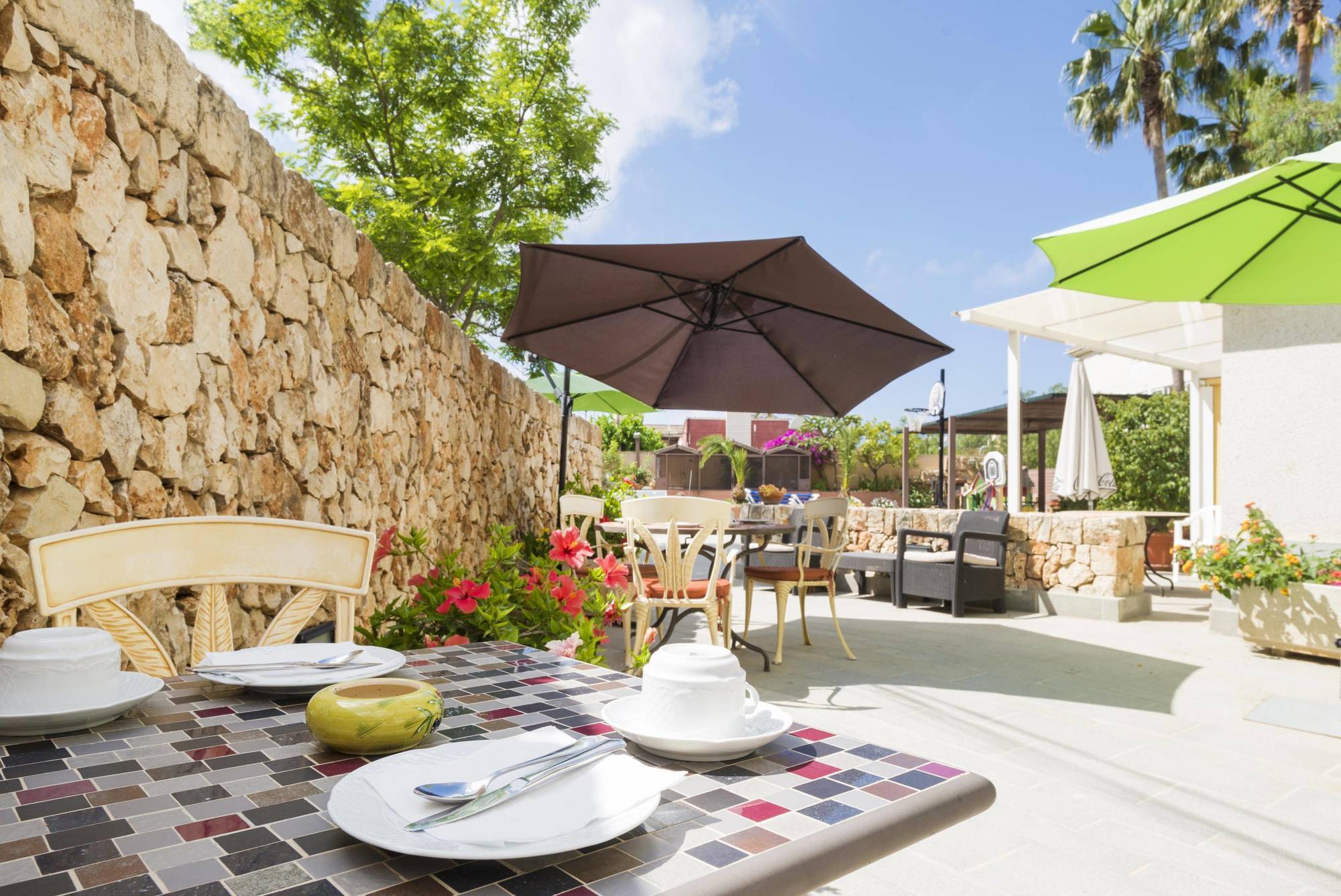 Hostal Residencia Sutimar Peguera Exterior photo